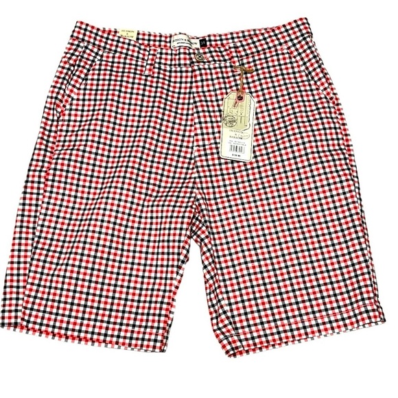 NWT Hudson & Barrow Red White and Blue Men’s Shorts Sz 34 - Picture 1 of 4